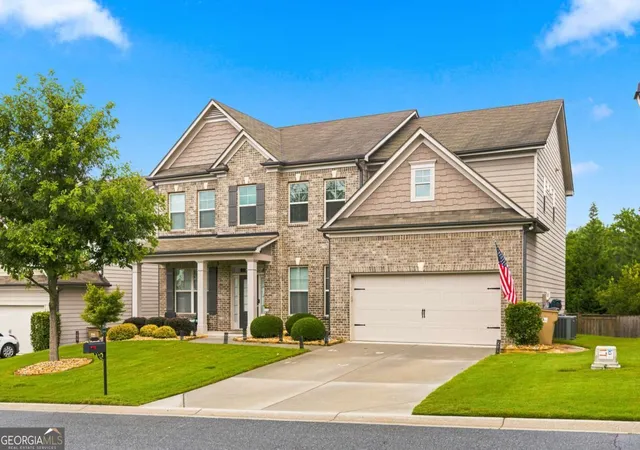 Photo 2 of Single family home for sale at 5857 Shore Isle Tr, Braselton, GA 30517 | MLS# 10807478 | Listing updated on 2026-09-05