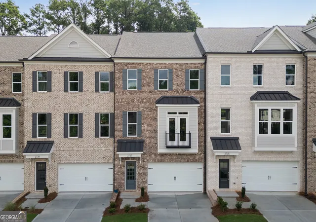 1st image of 2737 Hallwood Ln, Suwanee, GA 30024 | MLS# 10802279