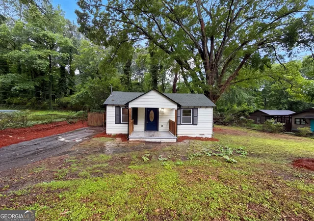 Photo 2 of Single family home for sale at 710 Milton St, Scottdale, GA 30079 | MLS# 10773519 | Listing updated on 2026-08-23