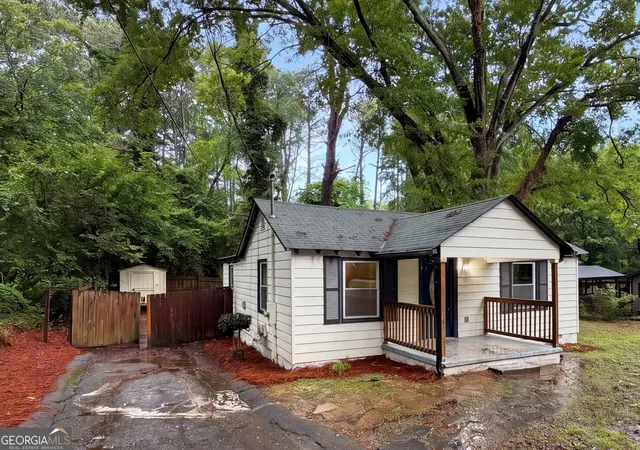 Photo 3 of Single family home for sale at 710 Milton St, Scottdale, GA 30079 | MLS# 10773519 | Listing updated on 2026-08-23