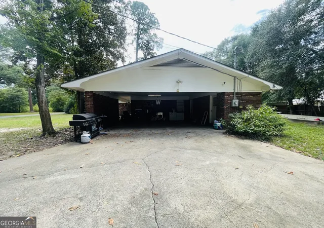 4th image of 146 Evergreen St, Jesup, GA 31546 | MLS# 10825922