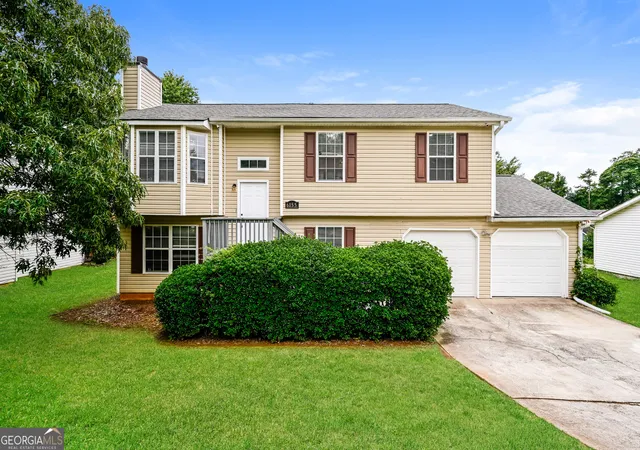 Photo 1 of Single family home for sale at 6155 Raleigh Oaks Ct, Lithonia, GA 30058 | MLS# 10801516 | Listing updated on 2026-09-21
