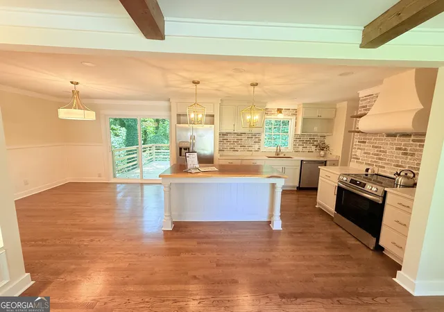 3rd image of 6356 Fitzgerald Ln, Austell, GA 30168 | MLS# 10816167