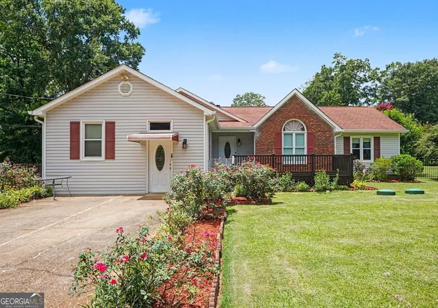 Photo 2 of Single family home for sale at 90 Dailey Walk, Mcdonough, GA 30253 | MLS# 10801844 | Listing updated on 2026-07-23
