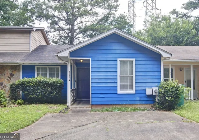 Photo 2 of Sale Pending at 5653 Waterford Ct, Morrow, GA 30260 | MLS# 10802528 | Listing updated on 2026-08-18