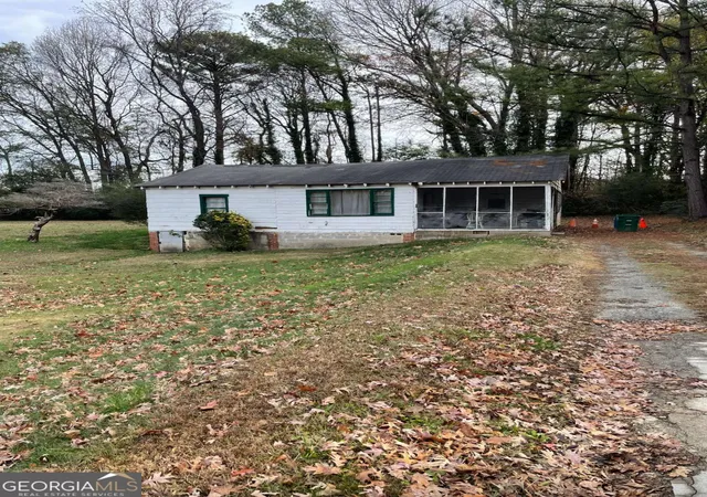 Photo 1 of Sale Pending at 4079 Carver Dr, Atlanta, GA 30360 | MLS# 10670320 | Listing updated on 2026-03-03