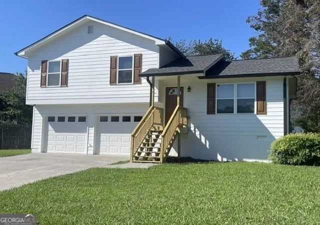 1st image of 105 Thornwood Dr Ne, Cartersville, GA 30121 | MLS# 10833110