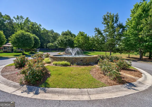 Photo 2 of Townhouse for sale at 1453 Lincoln Dr, Bogart, GA 30622 | MLS# 10831858 | Listing updated on 2026-09-07