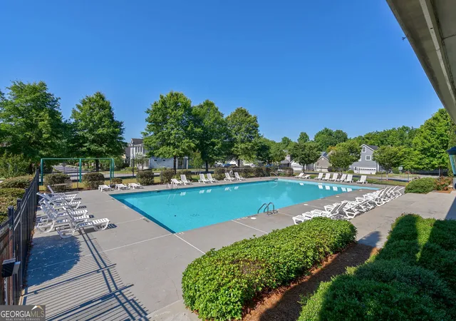 Photo 4 of Townhouse for sale at 1453 Lincoln Dr, Bogart, GA 30622 | MLS# 10831858 | Listing updated on 2026-09-07