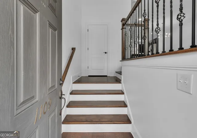 3rd image of 1109 Willow Field Dr, Marietta, GA 30067 | MLS# 10805058