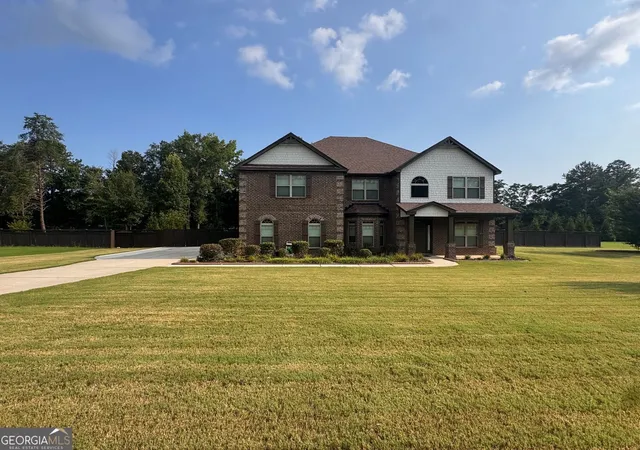 Photo 1 of Single family home for sale at 130 Ravens Landing, Fayetteville, GA 30215 | MLS# 10816067 | Listing updated on 2026-09-01