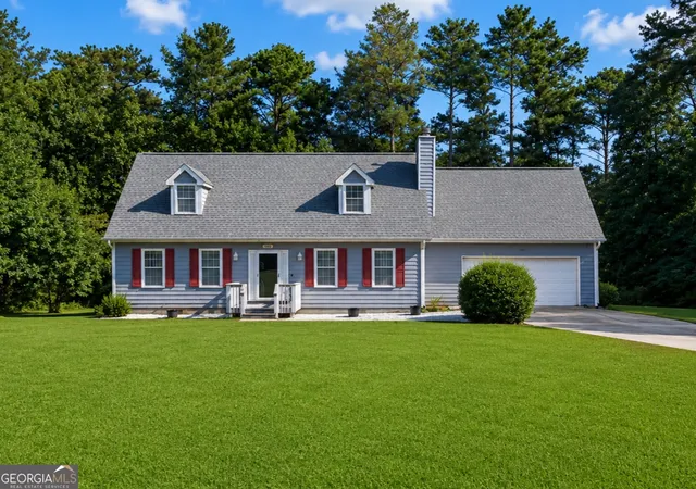 Photo 1 of Sale Pending at 340 Boundary Tree Dr, Ellenwood, GA 30294 | MLS# 10823149 | Listing updated on 2026-10-02
