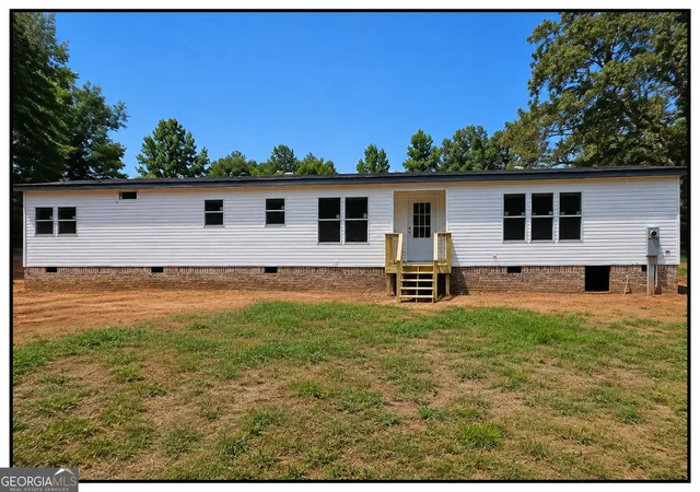 2nd image of 125 Wessmanor Dr, Bowdon, GA 30108 | MLS# 10817069
