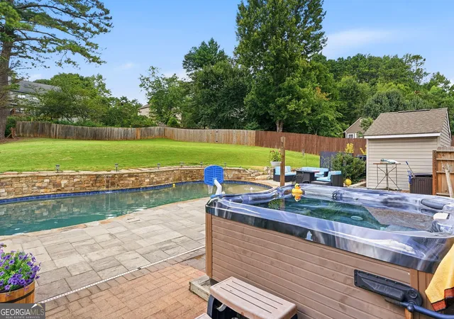 Photo 4 of Single family home for sale at 1096 Angel Ln, Powder Springs, GA 30127 | MLS# 10814419 | Listing updated on 2026-10-30