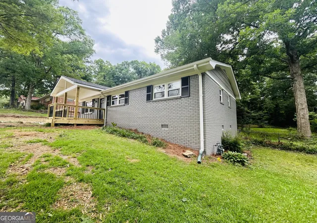 Photo 3 of Single family home for sale at 620 Mount Zion Rd Nw, Conyers, GA 30012 | MLS# 10767820 | Listing updated on 2026-09-10