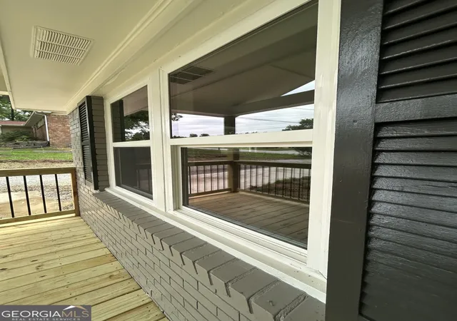 Photo 4 of Single family home for sale at 620 Mount Zion Rd Nw, Conyers, GA 30012 | MLS# 10767820 | Listing updated on 2026-09-10