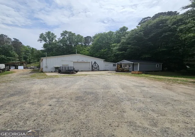 Photo 2 of Multi family home for sale at 865 Lumber Company Rd, Talking Rock, GA 30175 | MLS# 10781284 | Listing updated on 2026-08-03