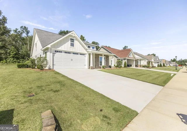 2nd image of 203 Cherokee Rose Circle, Dublin, GA 31021 | MLS# 10807606