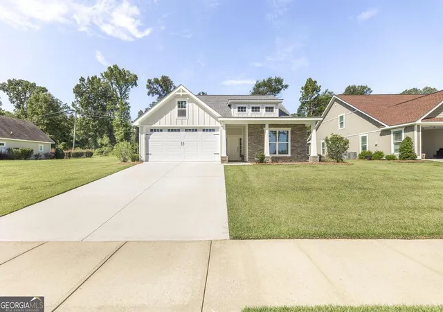3rd image of 203 Cherokee Rose Circle, Dublin, GA 31021 | MLS# 10807606