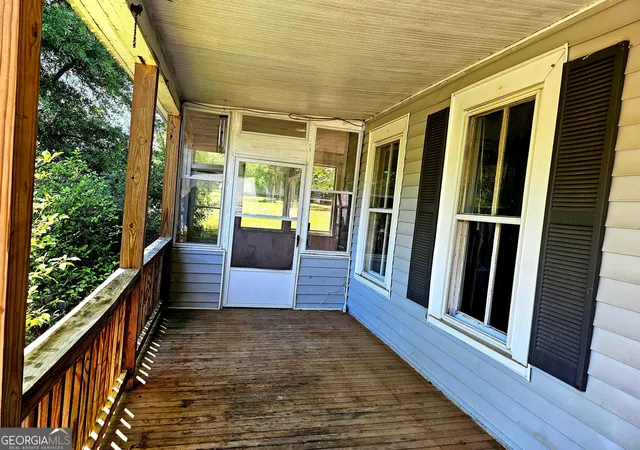 Homes for sale in Tennille, GA | 170 S Brown St, Tennille, GA 31089 | MLS# 10762596