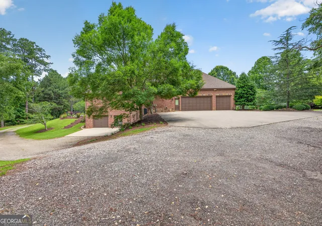 Photo 3 of Sale Pending at 3505 Watson Rd, Cumming, GA 30028 | MLS# 10787669 | Listing updated on 2026-09-12