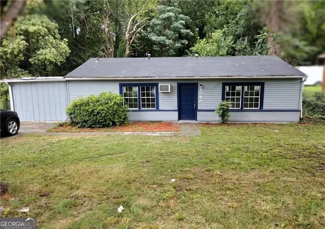 Photo 1 of Single family home for sale at 1080 Valley View Rd Se, Atlanta, GA 30315 | MLS# 10825181 | Listing updated on 2026-08-27