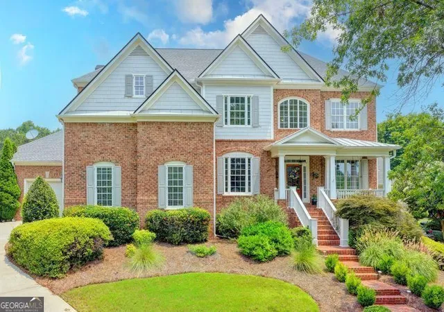 Photo 2 of Mansion for sale at 4825 Meadow Park Ln, Suwanee, GA 30024 | MLS# 10816825 | Listing updated on 2026-09-28
