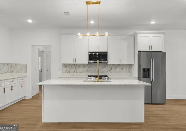 Photo 2 of Single family home for sale at 610 Herron Tr, Atlanta, GA 30349 | MLS# 10832063 | Listing updated on 2026-09-08
