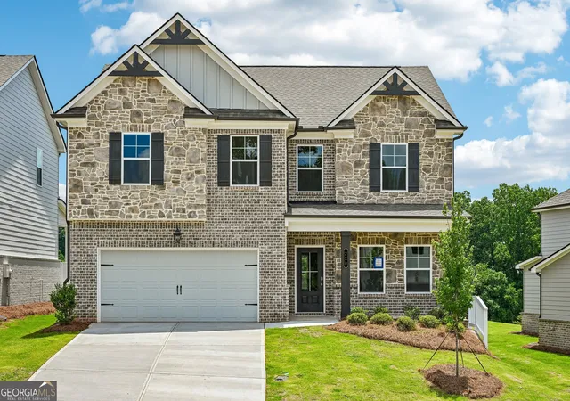 Photo 2 of Single family home for sale at 220 Fowler Farms Dr, Auburn, GA 30011 | MLS# 10714753 | Listing updated on 2026-06-27