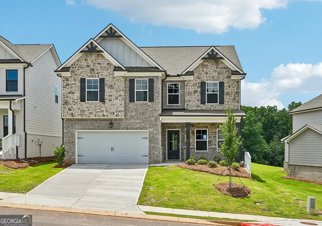 Photo 3 of Single family home for sale at 220 Fowler Farms Dr, Auburn, GA 30011 | MLS# 10714753 | Listing updated on 2026-10-16