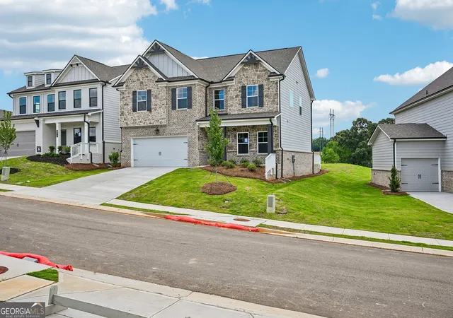Photo 3 of Single family home for sale at 220 Fowler Farms Dr, Auburn, GA 30011 | MLS# 10714753 | Listing updated on 2026-10-16