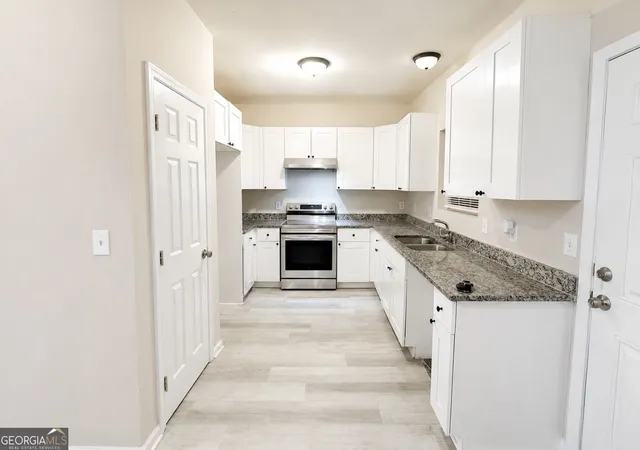 Photo 3 of Sale Pending at 308 Anderson Ave NW, Atlanta, GA 30314 | MLS# 10809482 | Listing updated on 2026-10-06