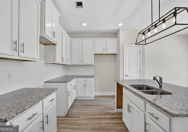 Photo 3 of Townhouse for sale at 3404 Ripple Loop #130, Atlanta, GA 30349 | MLS# 10793956 | Listing updated on 2026-08-14