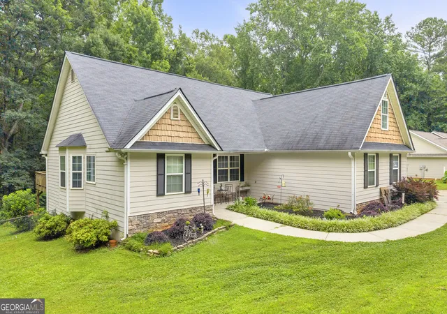 Photo 2 of Single family home for sale at 587 J B Owens Rd, Bethlehem, GA 30620 | MLS# 10785756 | Listing updated on 2026-09-01
