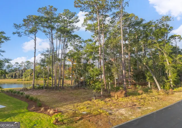 Photo 3 of Single family home for sale at 151 Grand Harbor Cir, Savannah, GA 31411 | MLS# 10667474 | Listing updated on 2026-06-17