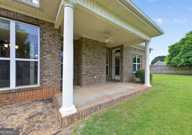 Homes for sale in Centerville, GA | 203 Pembroke Pt, Centerville, GA 31028 | MLS# 10788024