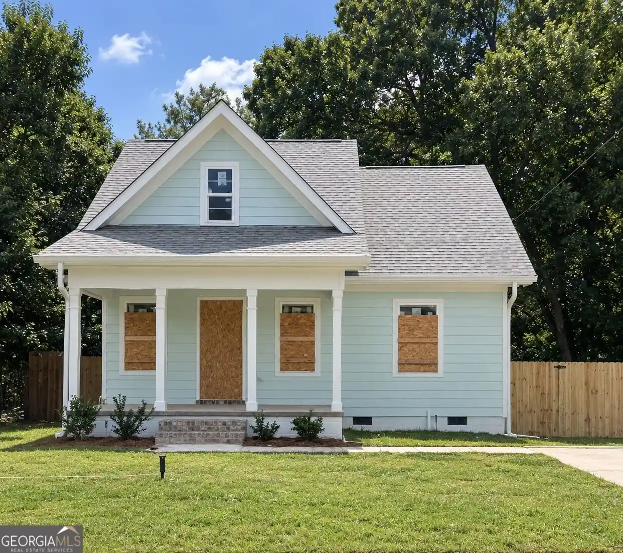 Photo 1 of Single family home for sale at 724 Villa Esta Ave, Macon, GA 31206 | MLS# 10868345 | Listing updated on 2026-10-21
