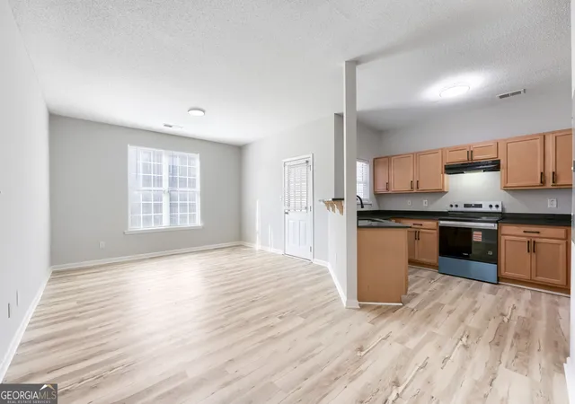 Photo 3 of Townhouse for sale at 2266 Nicole Dr, Hampton, GA 30228 | MLS# 10836768 | Listing updated on 2026-09-14