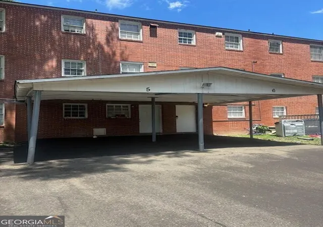 Photo 3 of Multi family home for sale at 2418 Vineville Ave, Macon, GA 31204 | MLS# 10831439 | Listing updated on 2026-09-06
