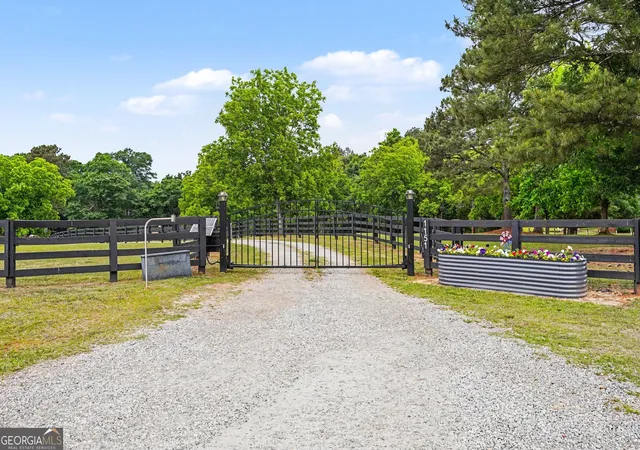 Photo 2 of Sale Pending at 1151 Social Circle Fairplay Rd, Social Circle, GA 30025 | MLS# 10764160 | Listing updated on 2026-08-21