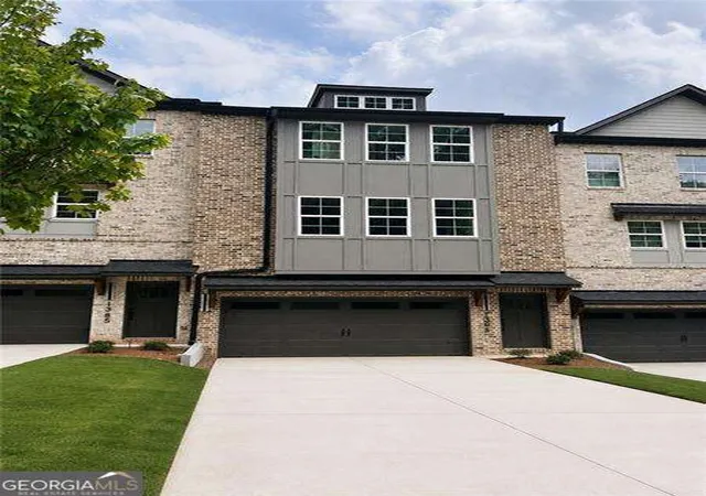 Photo 1 of Townhouse for sale at 1161 Dahlonega Hwy #11, Cumming, GA 30040 | MLS# 10827251 | Listing updated on 2026-08-31