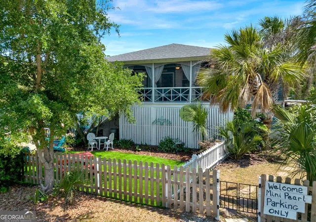 Homes for sale in Tybee Island, GA | 1102 Lovell Ave, Tybee Island, GA 31328 | MLS# 10741239