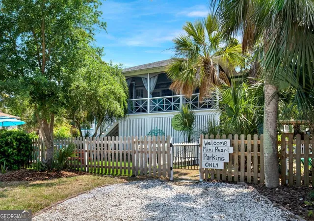 Homes for sale in Tybee Island, GA | 1102 Lovell Ave, Tybee Island, GA 31328 | MLS# 10741239