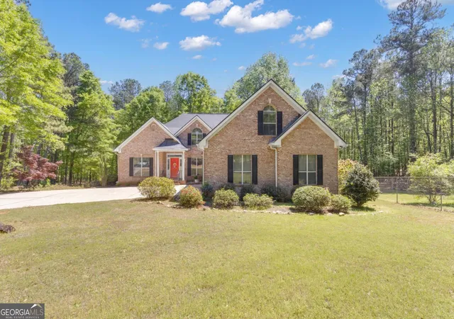 3rd image of 130 Sam Solomon Rd, Locust Grove, GA 30248 | MLS# 10730056