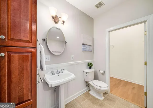 3rd image of 850 Piedmont Ave Ne, Atlanta, GA 30308