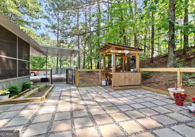 Photo 3 of Manufactured home for sale at 5002 Bee Tree Rd Se, Acworth, GA 30102 | MLS# 10816097 | Listing updated on 2026-08-25