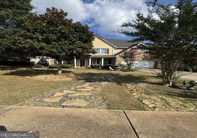 Homes for sale in Fayetteville, GA | 12402 Muir Field Ct, Fayetteville, GA 30215 | MLS# 10798442