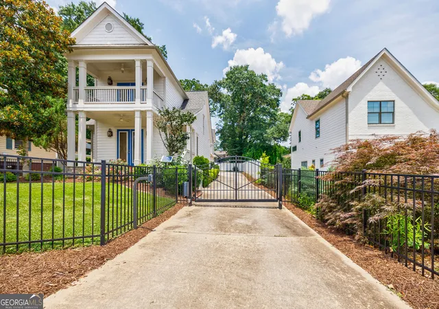 Photo 1 of Sale Pending at 1505 Walker Ave, Atlanta, GA 30337 | MLS# 10552924 | Listing updated on 2026-01-20
