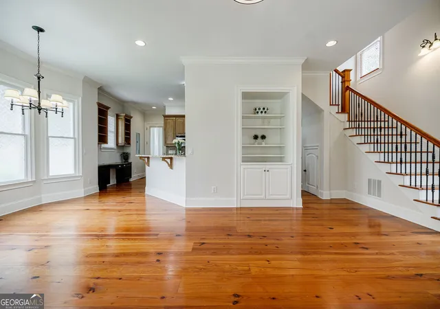 Photo 3 of Sale Pending at 1505 Walker Ave, Atlanta, GA 30337 | MLS# 10552924 | Listing updated on 2026-01-20