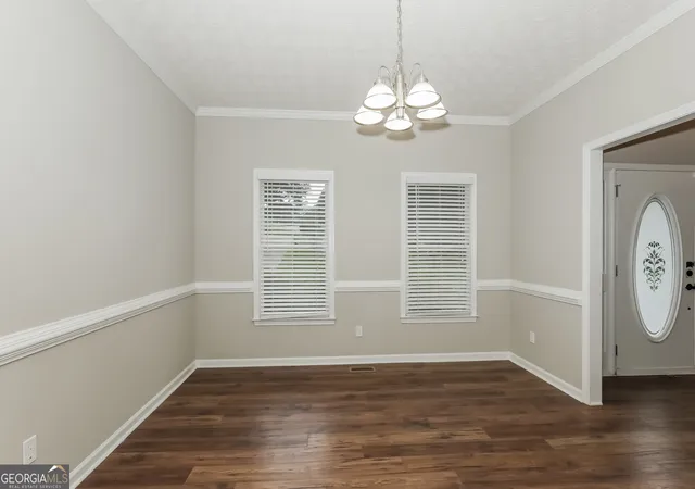 Photo 4 of Single family home for sale at 306 Salem Ridge Wy, Mcdonough, GA 30253 | MLS# 10818895 | Listing updated on 2026-09-06